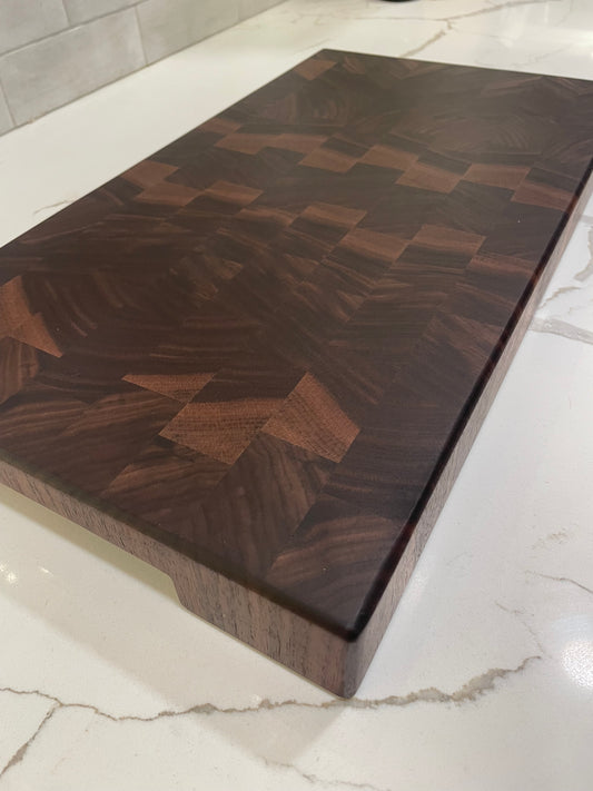 Solid Walnut End-Grain Cutting Board – 20”x11”x2”